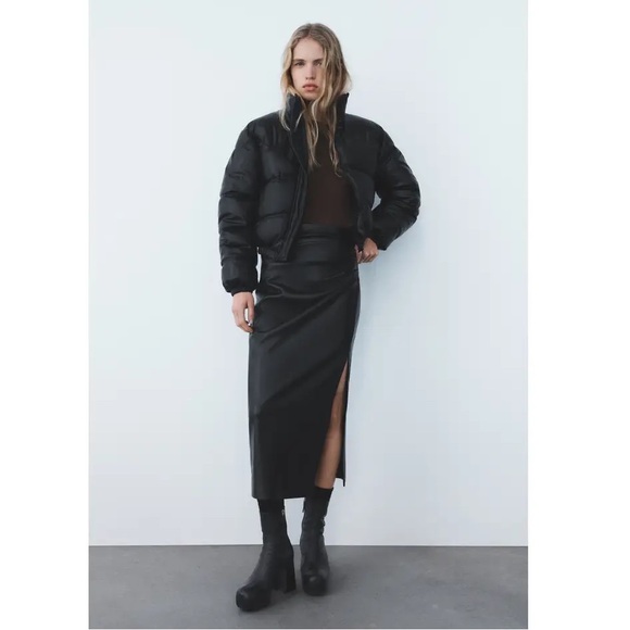 Zara Faux Leather High-waist skirt - Picture 2 of 5